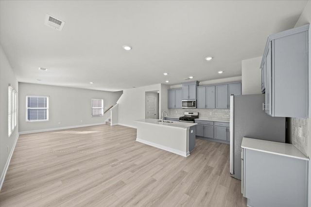 109 Madison Court, Gray Court, SC 29645