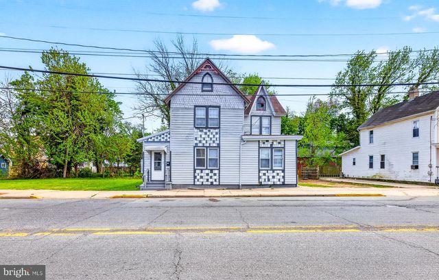 214 W DIVISION ST, Dover, DE 19904