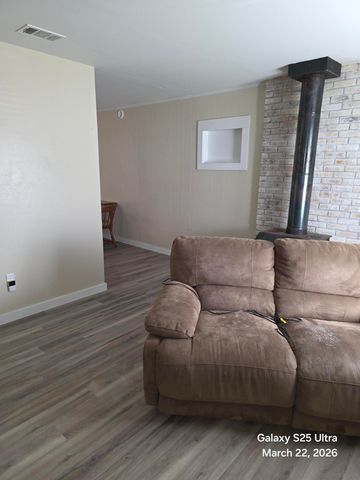 697 E Long Drive, Crestview, FL 32539