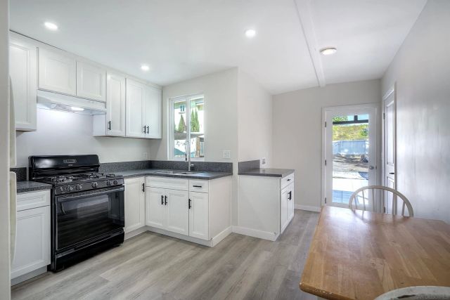 2548 Island Ave, San Diego, CA 92102