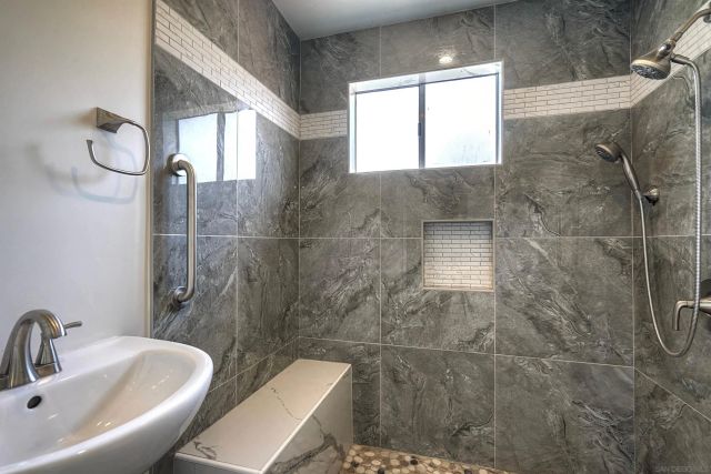 2548 Island Ave, San Diego, CA 92102