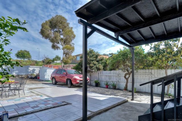 2548 Island Ave, San Diego, CA 92102