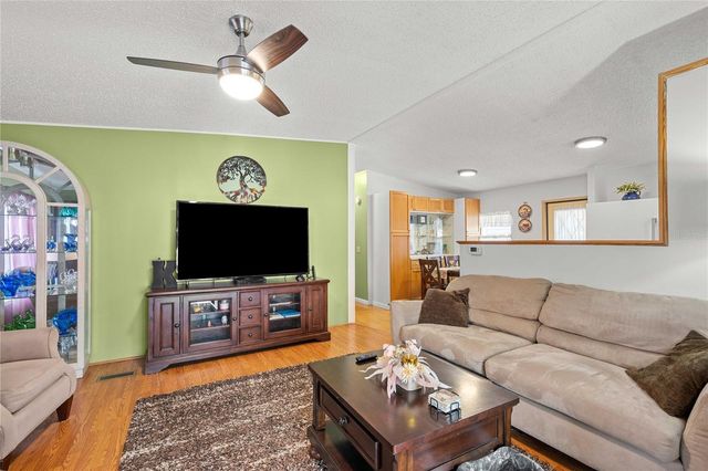 3843 CHRIS DRIVE, Wesley Chapel, FL 33543