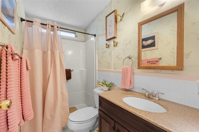 3843 CHRIS DRIVE, Wesley Chapel, FL 33543