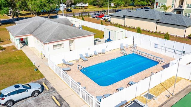 3843 CHRIS DRIVE, Wesley Chapel, FL 33543