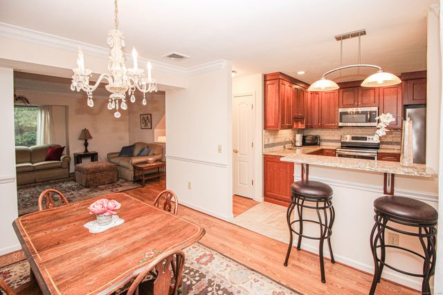 10 South Street 85, Danbury, CT 06810