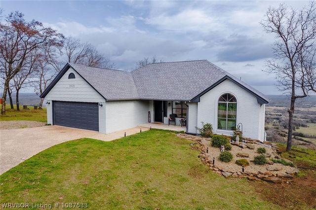 3820 Wylie Road, Poteau, OK 74953