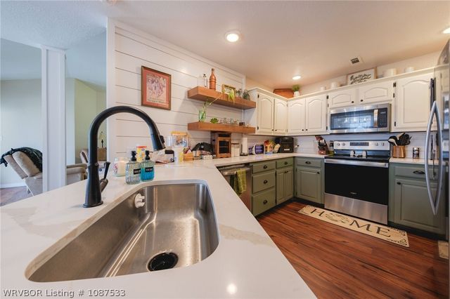 3820 Wylie Road, Poteau, OK 74953