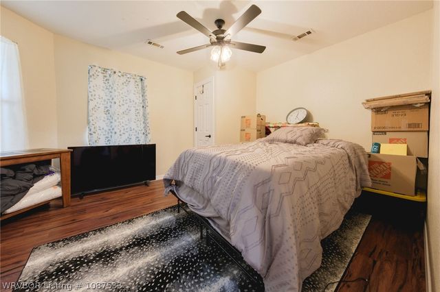 3820 Wylie Road, Poteau, OK 74953