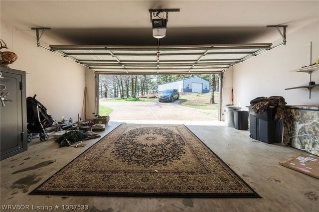 3820 Wylie Road, Poteau, OK 74953