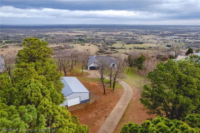 3820 Wylie Road, Poteau, OK 74953
