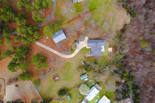 3820 Wylie Road, Poteau, OK 74953