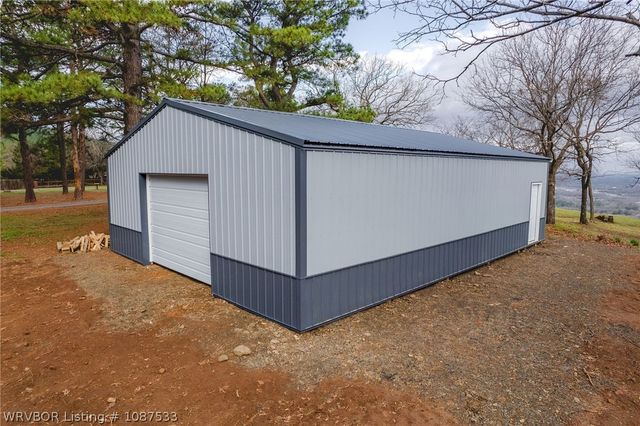 3820 Wylie Road, Poteau, OK 74953