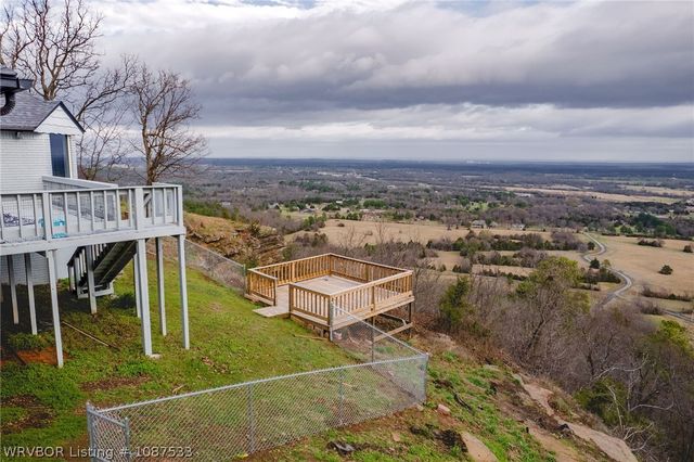 3820 Wylie Road, Poteau, OK 74953