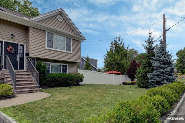 41 Strickland Avenue, Little Falls, NJ 07424