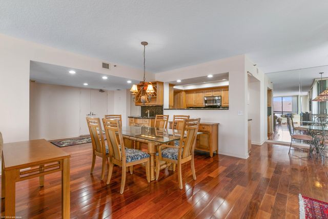 4000 N Ocean Drive 204, Singer Island, FL 33404