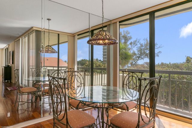 4000 N Ocean Drive 204, Singer Island, FL 33404