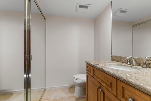 4000 N Ocean Drive 204, Singer Island, FL 33404