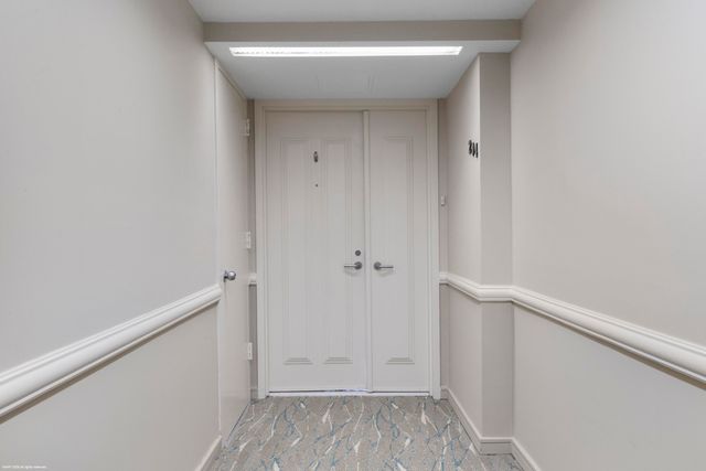 4000 N Ocean Drive 204, Singer Island, FL 33404