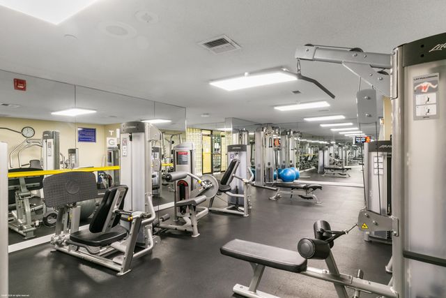 4000 N Ocean Drive 204, Singer Island, FL 33404