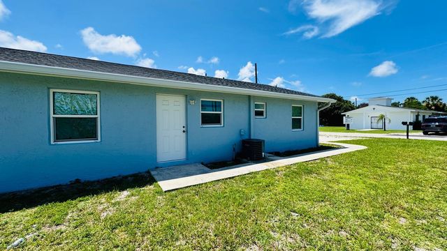 1207 Avenue K, Fort Pierce, FL 34950