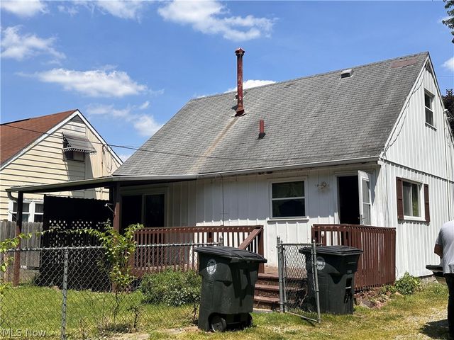 146 Berkley Street, Akron, OH 44305