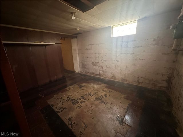 146 Berkley Street, Akron, OH 44305