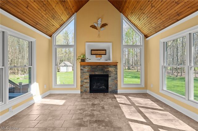 11810 Edinboro Lane, Chagrin Falls, OH 44023