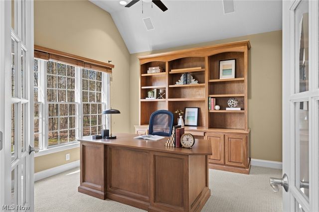 11810 Edinboro Lane, Chagrin Falls, OH 44023