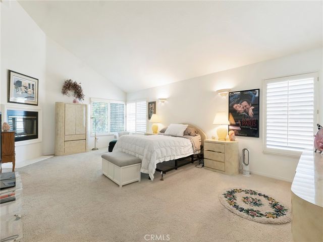3833 Waterford, Calabasas, CA 91302