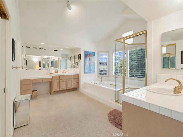3833 Waterford, Calabasas, CA 91302