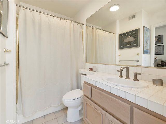 3833 Waterford, Calabasas, CA 91302