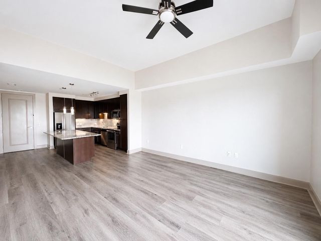 9787 Katy Freeway 1716, Houston, TX 77024