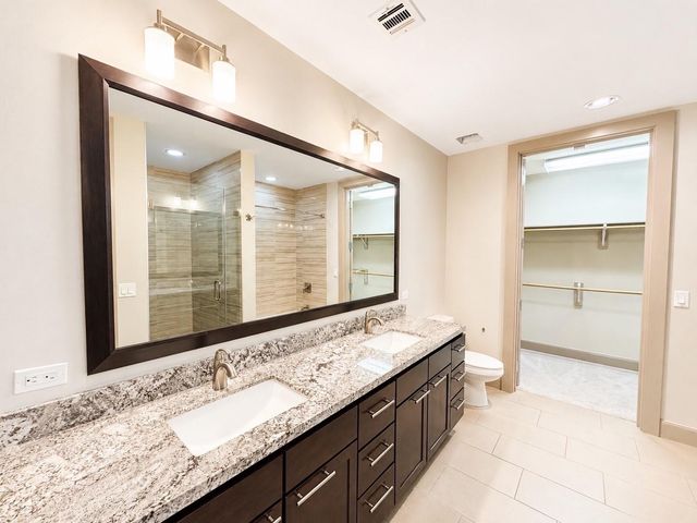 9787 Katy Freeway 1716, Houston, TX 77024