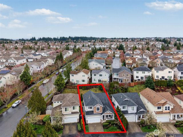 6528 Elizabeth Avenue SE, Auburn, WA 98092