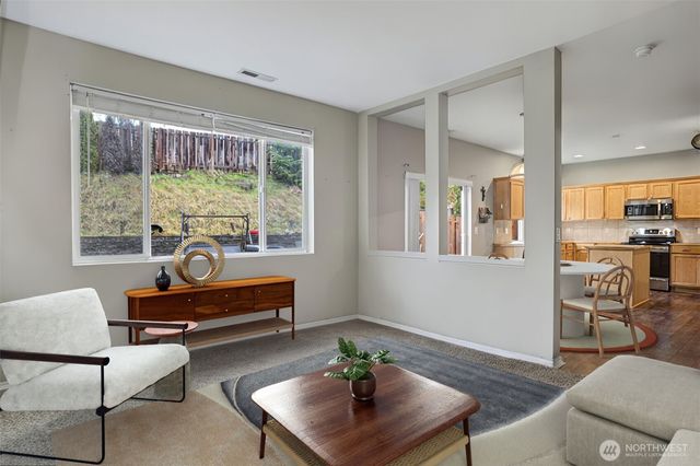 6528 Elizabeth Avenue SE, Auburn, WA 98092