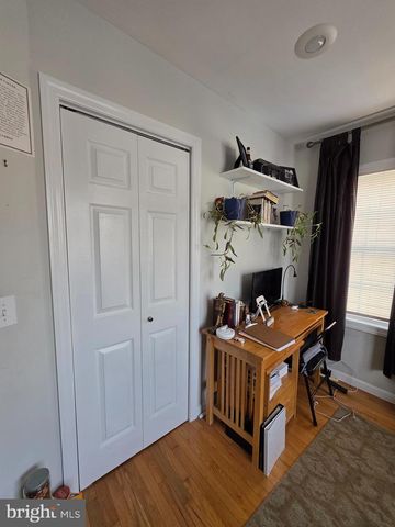 25 COLUMBIA AVE, Trenton, NJ 08618