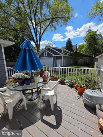 25 COLUMBIA AVE, Trenton, NJ 08618