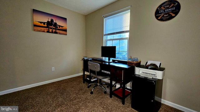 54 MAGNOLIA DR, Front Royal, VA 22630