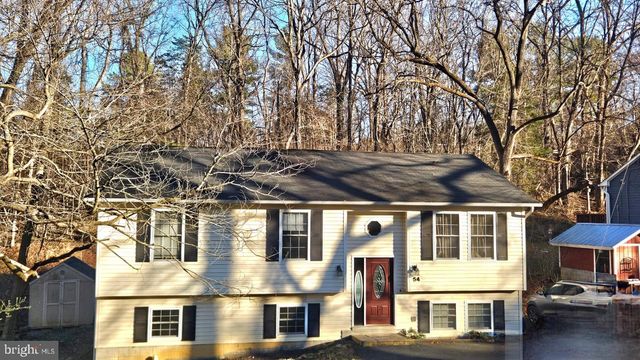 54 MAGNOLIA DR, Front Royal, VA 22630