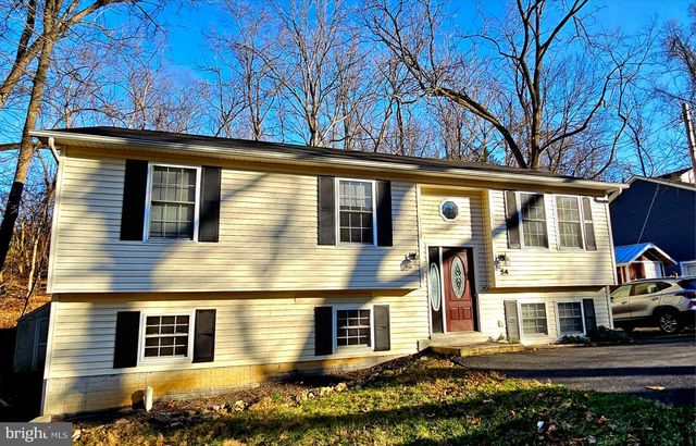 54 MAGNOLIA DR, Front Royal, VA 22630