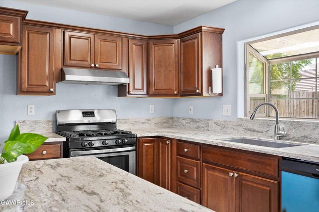 3518 San Jacinto Avenue, Rosamond, CA 93560