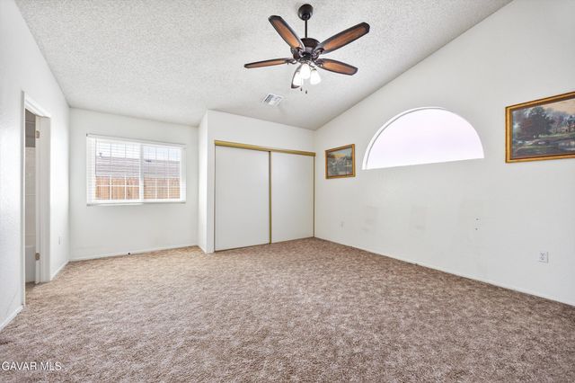 3518 San Jacinto Avenue, Rosamond, CA 93560