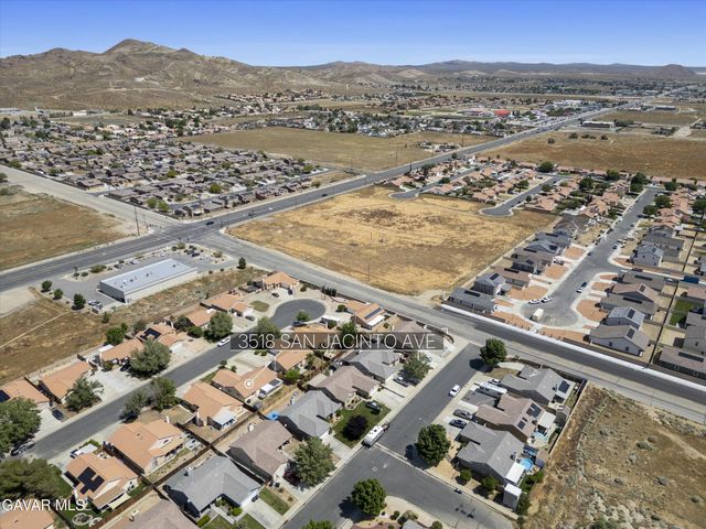 3518 San Jacinto Avenue, Rosamond, CA 93560