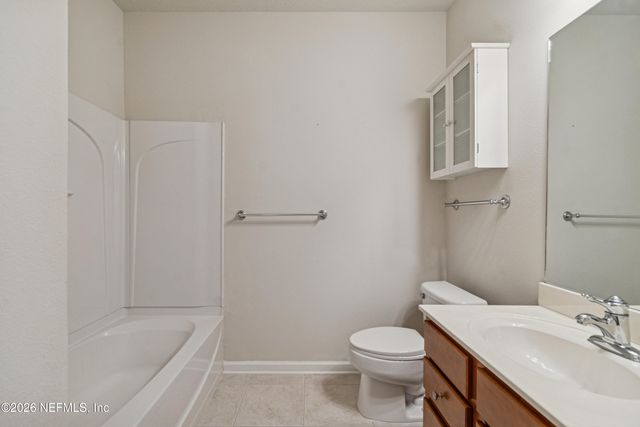 8623 LITTLE SWIFT Circle 29G, Jacksonville, FL 32256