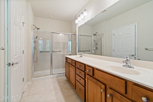 8623 LITTLE SWIFT Circle 29G, Jacksonville, FL 32256