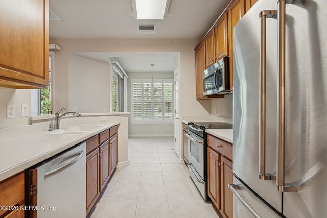 8623 LITTLE SWIFT Circle 29G, Jacksonville, FL 32256