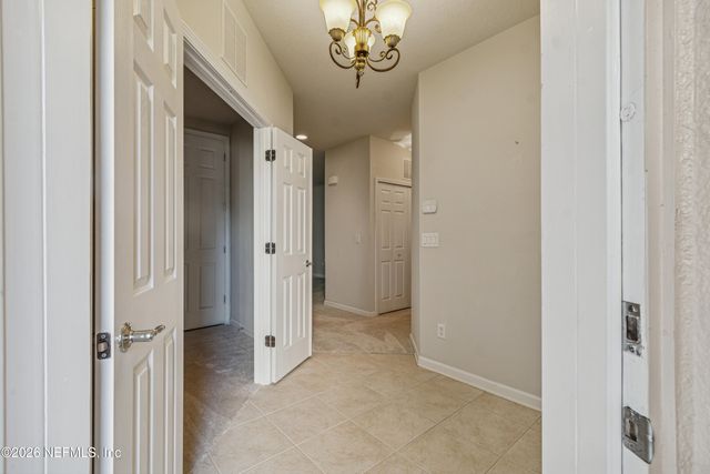 8623 LITTLE SWIFT Circle 29G, Jacksonville, FL 32256