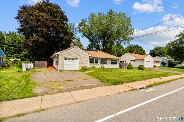 72 Vernon Street, Manchester, CT 06042