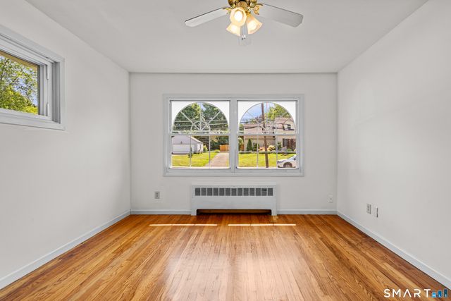 72 Vernon Street, Manchester, CT 06042